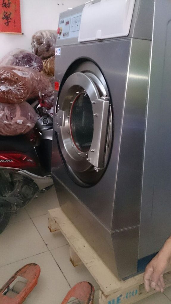 máy giặt công nghiệp đã qua sử dụng